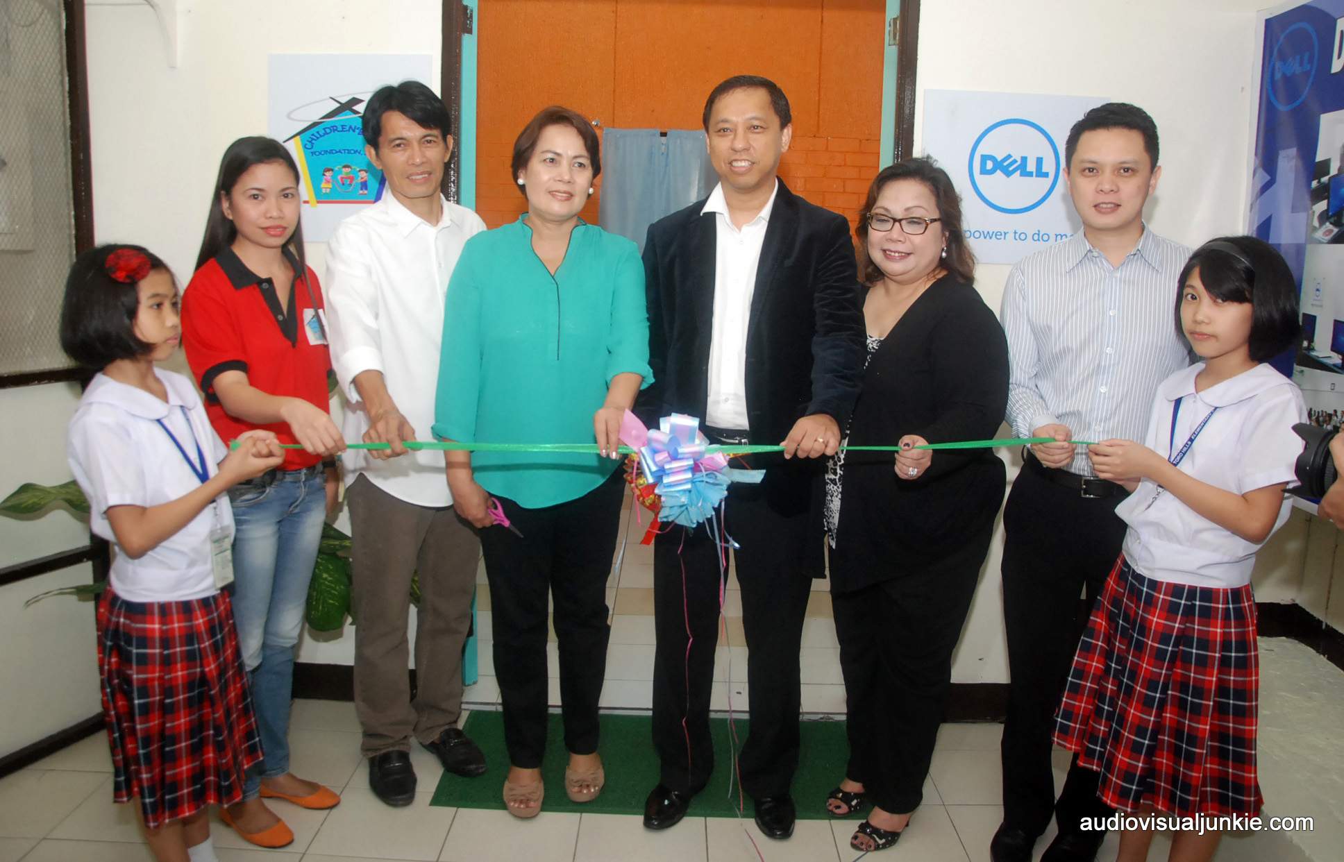 Dell expands support for youth learning in the Philippines